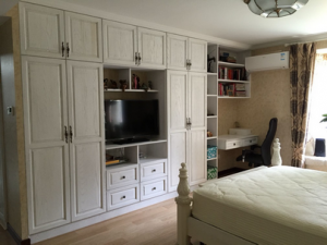 混搭风格主卧衣柜