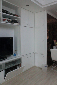 混搭风格电视柜右侧