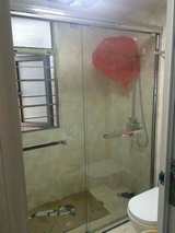 现代简约卫生间湿区