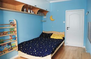 原木混搭风格儿童房