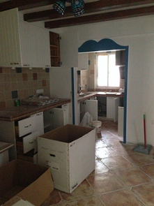 地中海装修厨房外