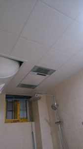 现代简约风格卫生间吊顶