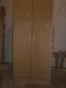 南京装修工地柜子加造型线条