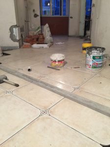 南京装修工地直播瓷砖铺贴