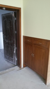 南京装修工地直播入户门鞋柜擦色