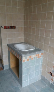 南京130平米跃层工地实拍台盆柜