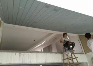 南京130平米跃层工地实拍师傅吊顶施工中