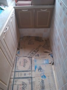 南京50平樱铁村木工装修工地砖砌橱柜