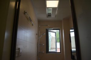 2017-04-27-093344_0008