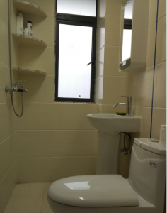 南京装修虎丘路58平方小2房卫生间装修