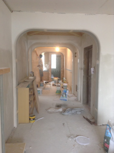 南京111平米三室两厅木工装修拱形门