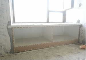 南京莱蒙一小区110平，木工师傅飘窗