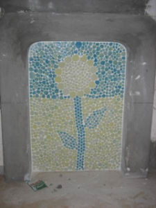 南京140平三室两厅瓦工装修工地实拍马赛克向日葵