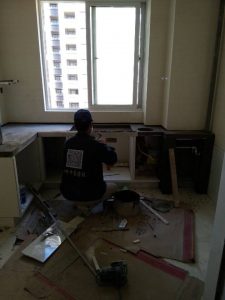 南京金地明悦140四室两厅瓦工装修工地直播砖砌橱柜