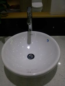 南京润龙锦园97平小三房装修之路台盆柜