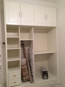 南京金达花园80平2室2厅木工装修卧室柜