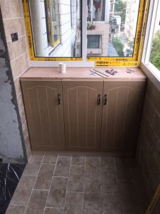 南京97平3室2厅1厨1卫木工装修工地直播阳台