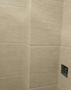 南京凤小学区房110平瓦工装修工地在线卫生间瓷砖