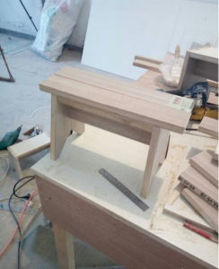 南京金地湖城艺境118平三室两厅装修工地实拍小凳子