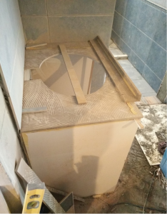 六合龙池湖畔88平米瓦工装修工地台盆柜