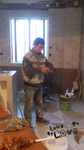 南京120平3室1厅装修油漆工地参观小师傅