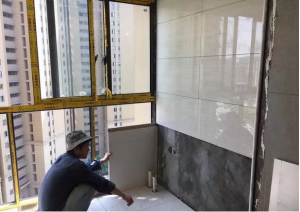 南京86平岱山长盛西苑3室装修工地直播瓦工师傅