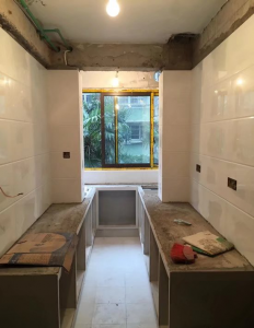 南京蓝天园67平瓦工装修砖砌橱柜