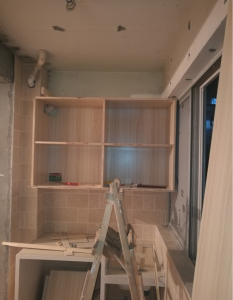 南京装修72平二室一厅木工装修吊柜