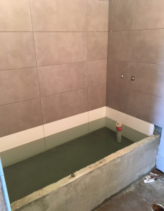 南京紫竹林109平装修工地,注重简洁实用卫生间装修