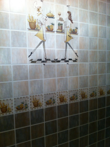 南京天地花园小区二手房装修，瓦工装修进行时！