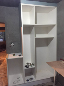 南京六合金都悦园68平木工装修衣柜