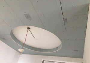 南京126平二手房装修木工装修工地在线圆形吊顶