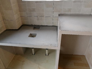 南京装修工地实拍江水平瓦工砖砌橱柜