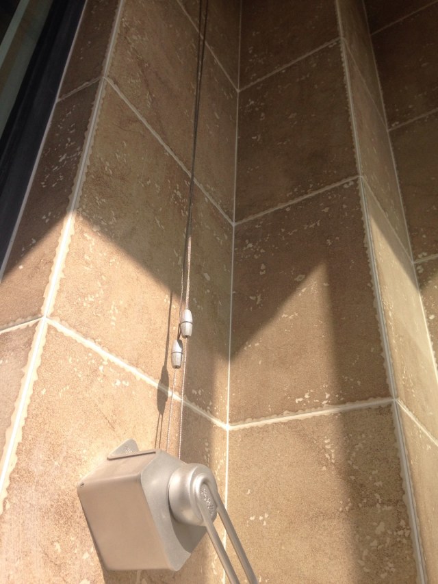 0-5手摇的晾衣架