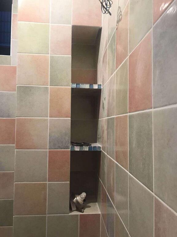 江水平装修队瓦工