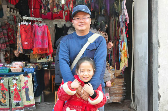 19002521-3b66ffbd7f097f07