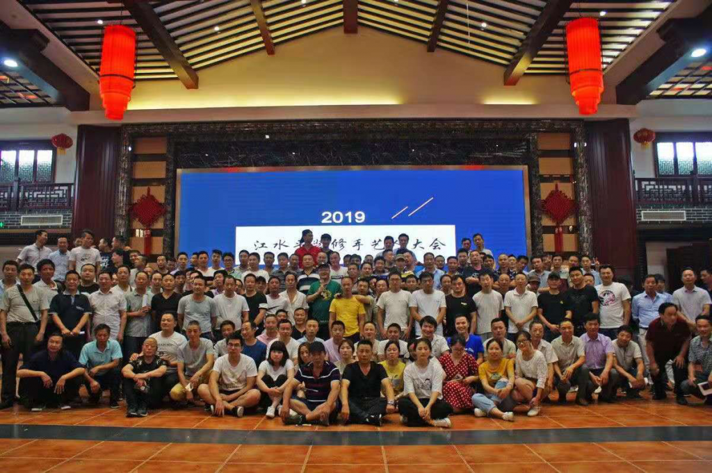 江水平装修师傅合照